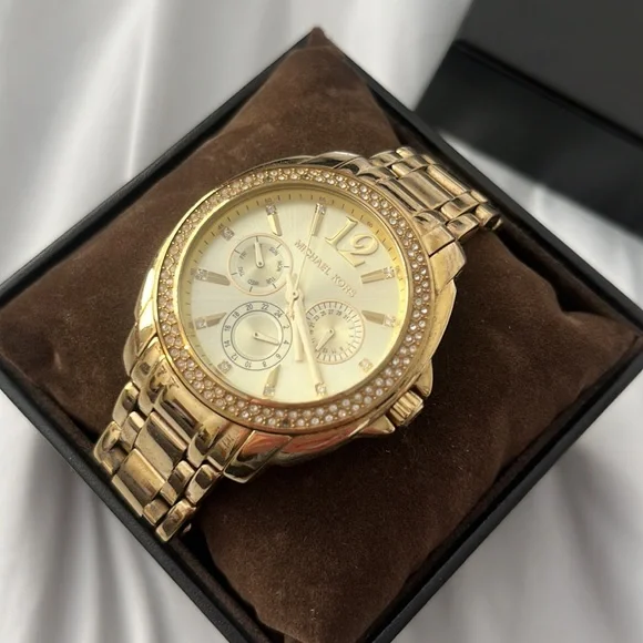 Michael Kors | Accessories | Michael Kors Mk569 Gold Tone  display picture 2